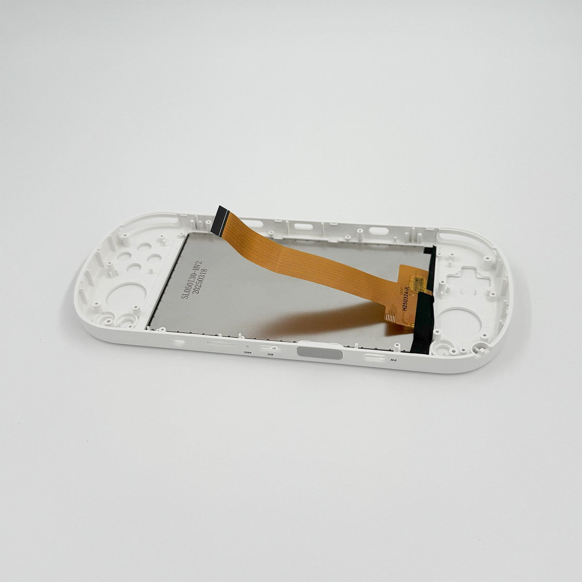 TRIMUI Smart Pro case with screen white variant
